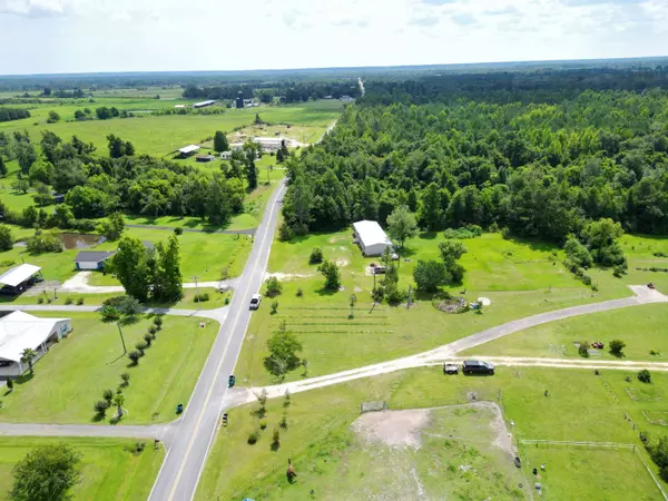 20655 NE Parrish Lake Road, Blountstown, FL 32424