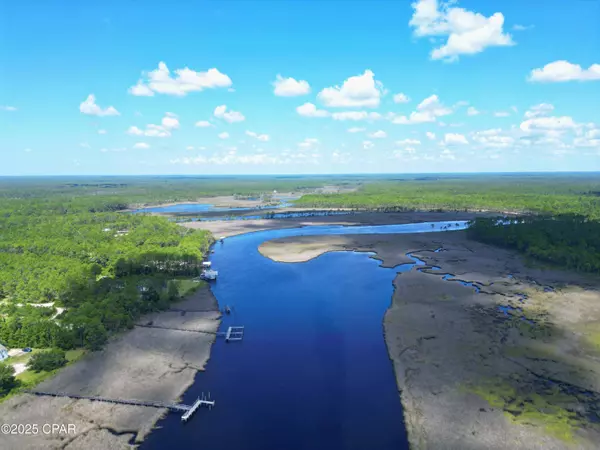 179 Mojita DR, Carrabelle, FL 32322