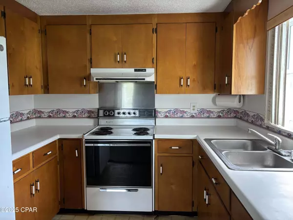 15810 SW Charlie Wood RD, Blountstown, FL 32424