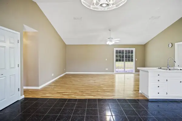 19087 SW Barfield Road, Blountstown, FL 32424