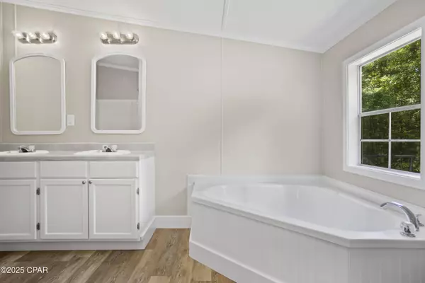 21213 NW County Road 333, Bristol, FL 32321