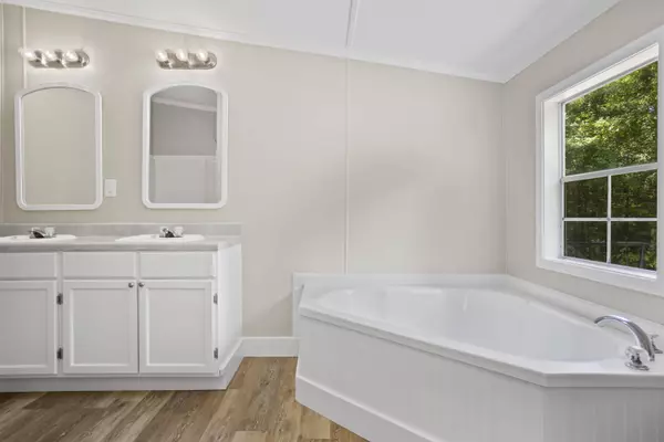 21213 NW County Road 333, Bristol, FL 32321