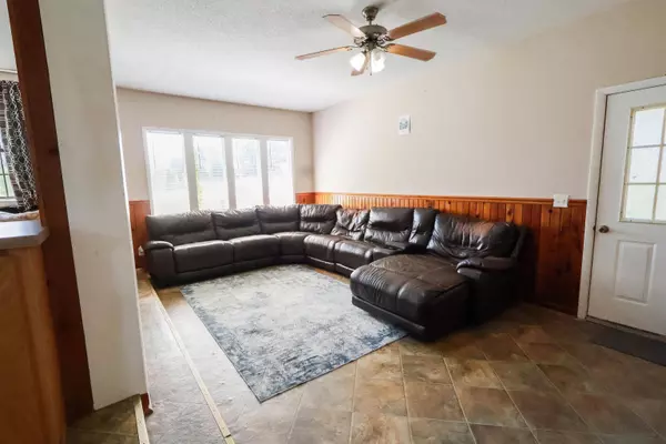 12708 NW Pea Ridge Road, Bristol, FL 32321