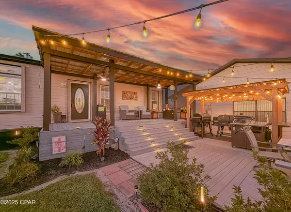 242 N Comet AVE, Panama City, FL 32404