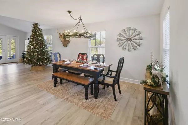 21369 NE Spring Hill DR, Blountstown, FL 32424