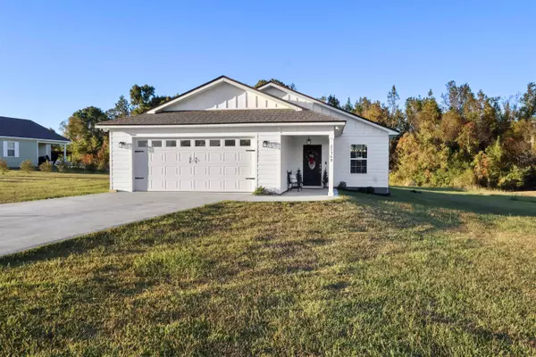 21369 NE Spring Hill Drive, Blountstown, FL 32424