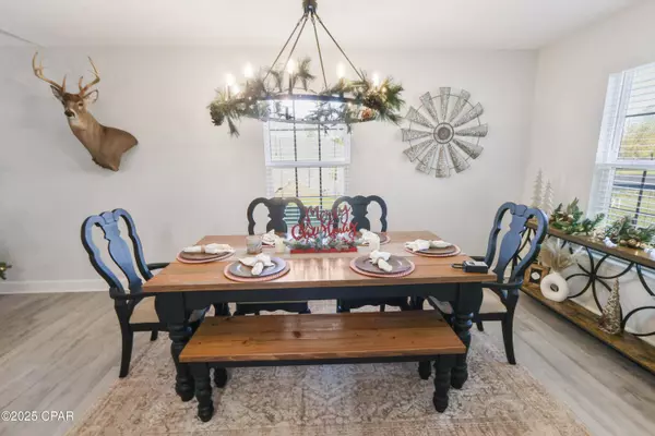 21369 NE Spring Hill DR, Blountstown, FL 32424