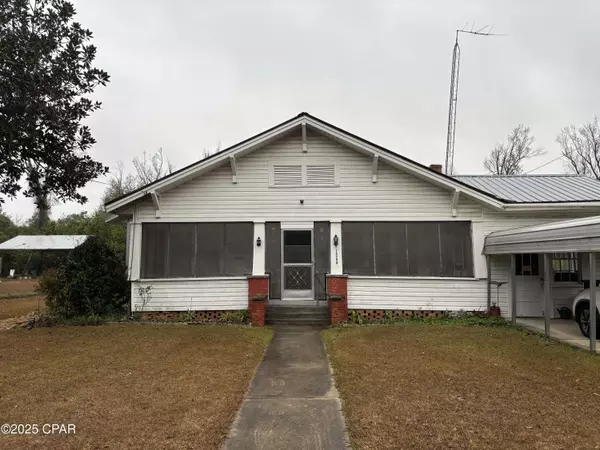 16090 SE Pear ST, Blountstown, FL 32424