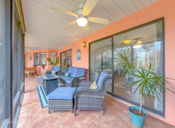 5091 Lake Bluff CIR, Marianna, FL 32446