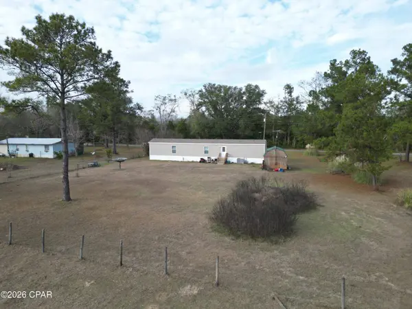 10453 NW Schmarje LN, Bristol, FL 32321