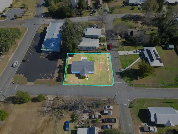 2850 Saint John Street, Marianna, FL 32448