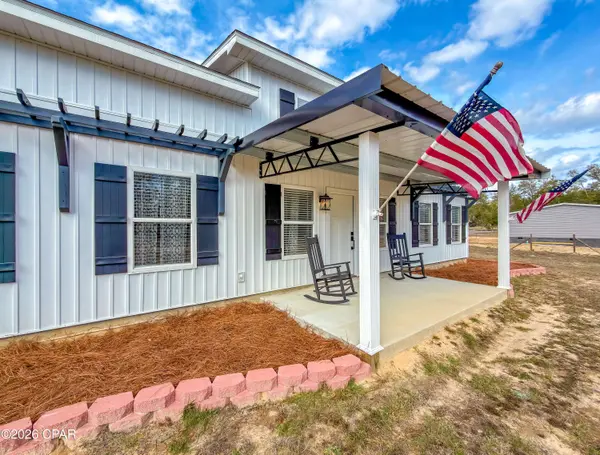 15608 NE New Market RD, Hosford, FL 32334