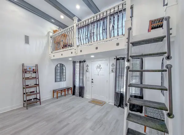 15608 NE New Market Road, Hosford, FL 32334