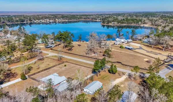 11953 NW Lake Mystic Lee Duggar Road, Bristol, FL 32321