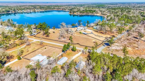 11963 NW Lake Mystic Duggar RD, Bristol, FL 32321