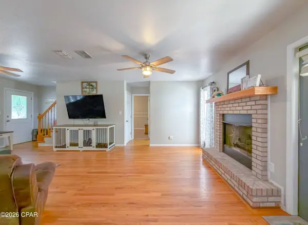 10733 NW Judy DR, Bristol, FL 32321