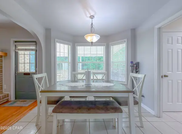 10733 NW Judy DR, Bristol, FL 32321