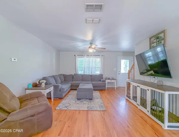 10733 NW Judy DR, Bristol, FL 32321