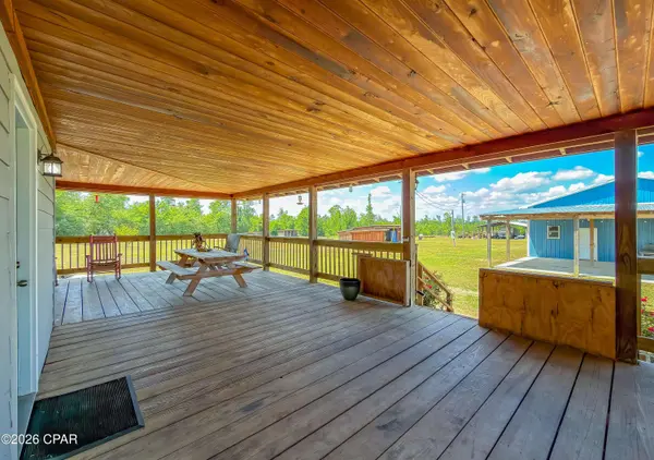 11842 SW State Road 73, Clarksville, FL 32430