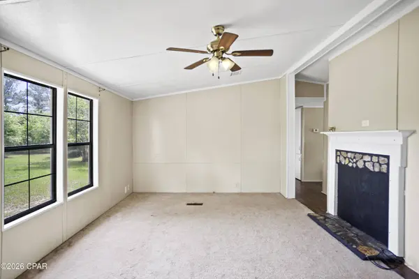 10461 NW 1st ST, Bristol, FL 32321