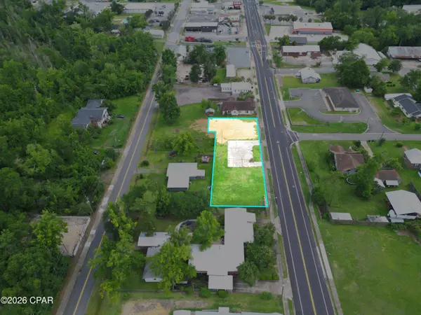17475 N Main ST, Blountstown, FL 32424