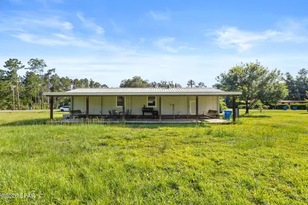 454 Canning DR, Wewahitchka, FL 32465