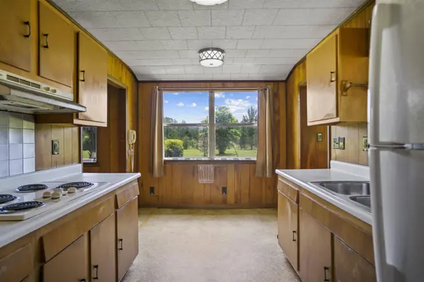 19395 SW Matthew Wood Road, Blountstown, FL 32424