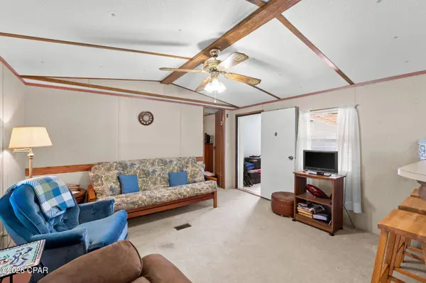 454 Canning DR, Wewahitchka, FL 32465