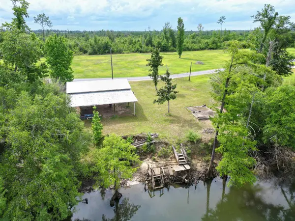 20747 NW Chipola Heights, Altha, FL 32421