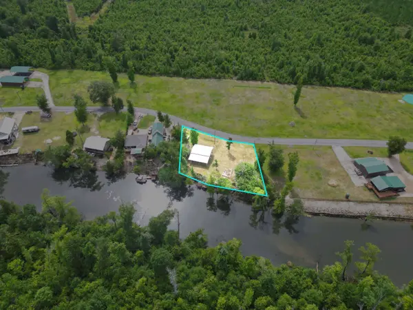 20747 NW Chipola Heights, Altha, FL 32421