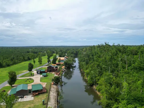 20747 NW Chipola Heights, Altha, FL 32421