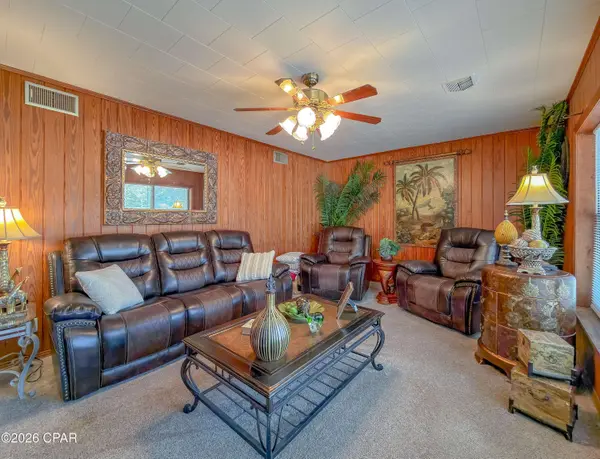 14344 NW State Road 20, Bristol, FL 32321