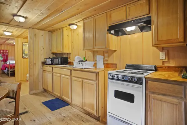 14443 SW D Barker RD, Kinard, FL 32449