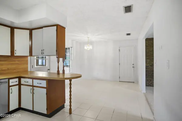 20315 SW Sherry AVE, Blountstown, FL 32424