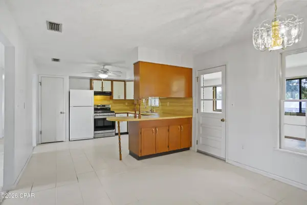 20315 SW Sherry AVE, Blountstown, FL 32424