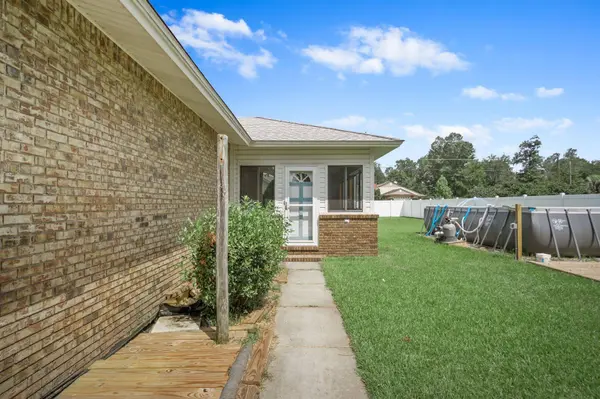 20315 SW Sherry Avenue, Blountstown, FL 32424