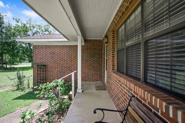 16478 SW Mimosa Street, Blountstown, FL 32424