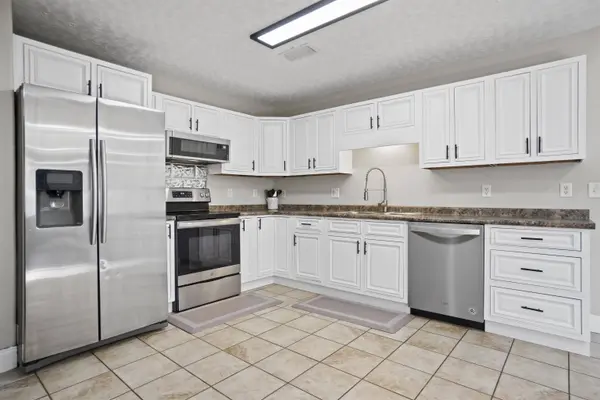 17014 NW Harry G Mcclellan Road, Blountstown, FL 32424