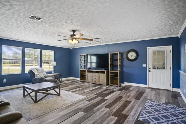 17014 NW Harry G Mcclellan Road, Blountstown, FL 32424