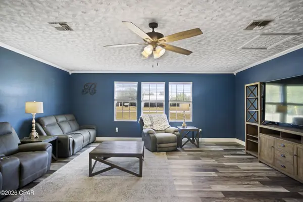 17014 NW Harry G Mcclellan RD, Blountstown, FL 32424