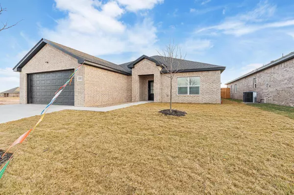 12561 LEONA DR, Canyon, TX 79015