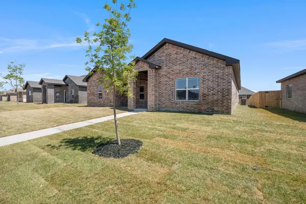 7609 Arlo DR, Amarillo, TX 79119