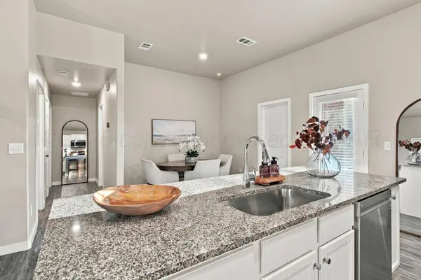 6909 ATHENS ST, Amarillo, TX 79118