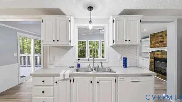 75 Claybank RD, Cumberland, VA 23040