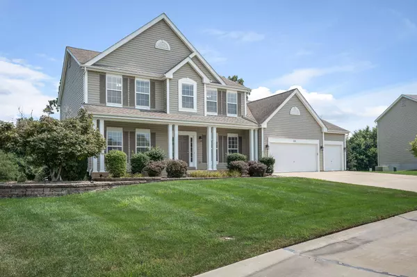 206 Twin Birch Ct, Lake St Louis, MO 63367-4861