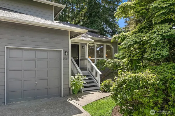 2501 NE 91st ST, Seattle, WA 98115