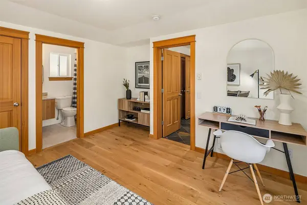 833 NW 62nd ST, Seattle, WA 98107