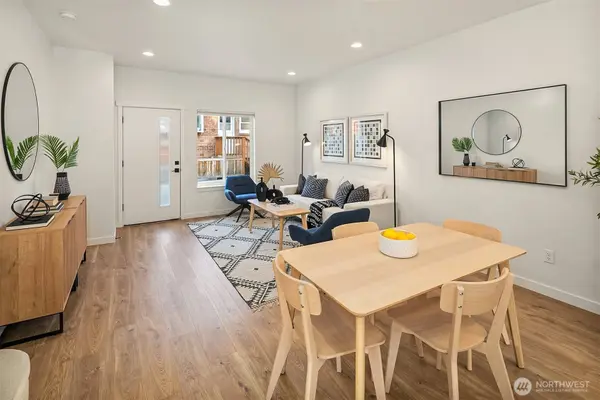 13707 B 1st AVE NE, Seattle, WA 98125