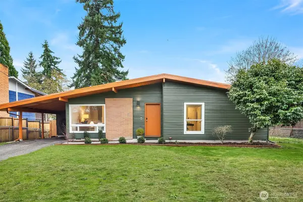 1837 S 264th PL, Des Moines, WA 98198