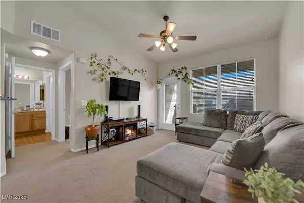 9975 Peace WAY #2162, Las Vegas, NV 89147